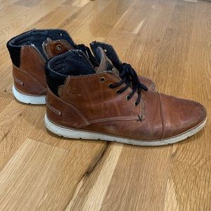 Brown Bullboxer High-Tops - 10M 🥾